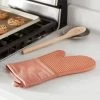 12.5" x 7" Cosmic Rust Silicon Oven Mitt - Threshold™ -Bürolampen Verkäufe GUEST 335c6d44 d0f2 4c79 bcb4 4ebe60baf5ce