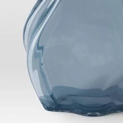 Small Shaped Glass Vase Blue - Threshold™ -Bürolampen Verkäufe GUEST 73ba0a9b df42 4310 b9a9 c92e5d7e03b4