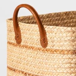 Braided Water Hyacinth Basket with Faux Leather Handles - Threshold™ -Bürolampen Verkäufe GUEST 82618035 36fd 4d2b a8bc ba55e7a7e6a8