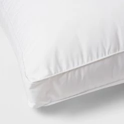 Extra Firm Performance Bed Pillow - Threshold -Bürolampen Verkäufe GUEST ae0c1a25 5bae 45f8 895e c2ca81885443
