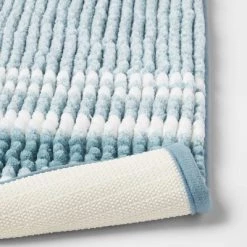 20"x34" Low Chenille Memory Foam Bath Rug - Threshold™ Aqua Stripe -Bürolampen Verkäufe GUEST c0f4e17c 0fd2 48be 972d c9366e3f939e