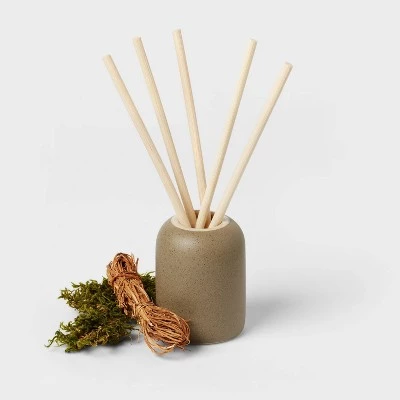 Matte Textured 100ml Ceramic Diffuser Green/Vetiver and Oakmoss - Threshold™ 4 Matte Textured 100ml Ceramic Diffuser Green/Vetiver and Oakmoss - Threshold™ - Image 2
